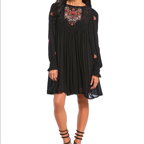 NWT FREE PEOPLE MOHAVE EMBROIDERED LONG SLEEVE OPEN BACK DRESS Boho Romantic - Picture 3 of 7